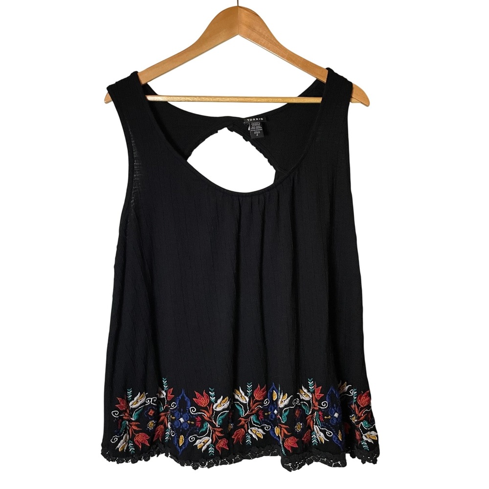 Torrid Sleeveless Top Size 2X Floral Embroidered Keyhole Back Tank Top Boho